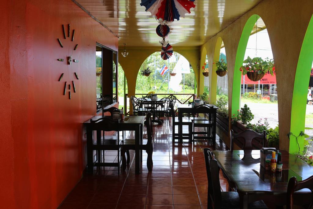 Hotel Las Flores Fortuna La Fortuna Exteriör bild
