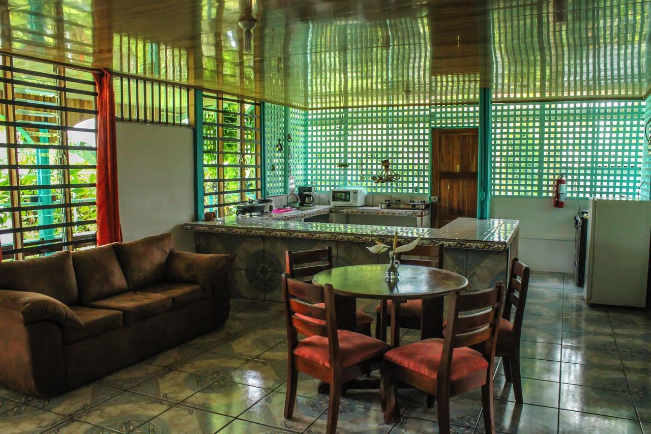 Hotel Las Flores Fortuna La Fortuna Exteriör bild