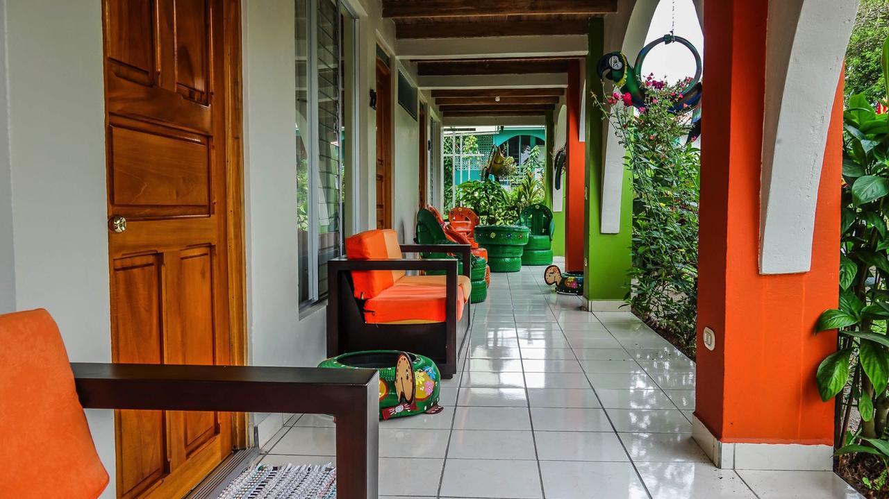 Hotel Las Flores Fortuna La Fortuna Exteriör bild