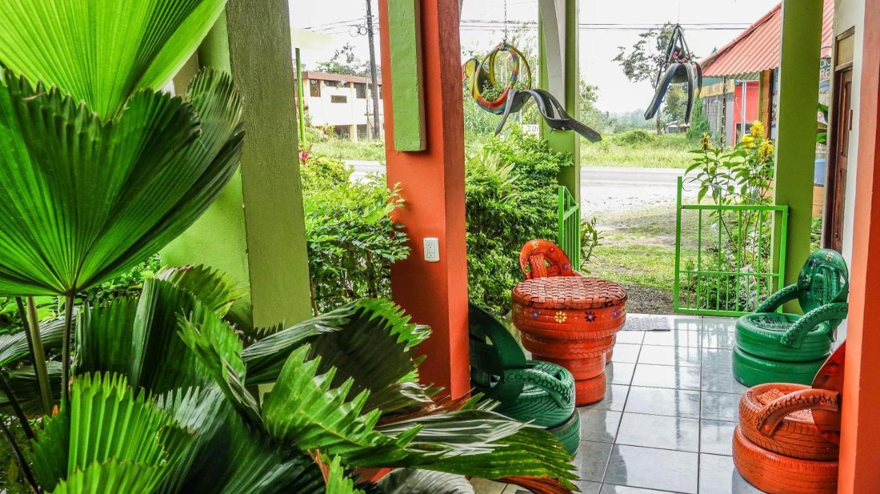 Hotel Las Flores Fortuna La Fortuna Exteriör bild